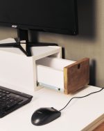 باکس-زیر-مانیتور
