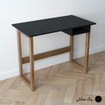 میز تحریر مینیمال