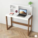 میز تحریر کتابخانه دار